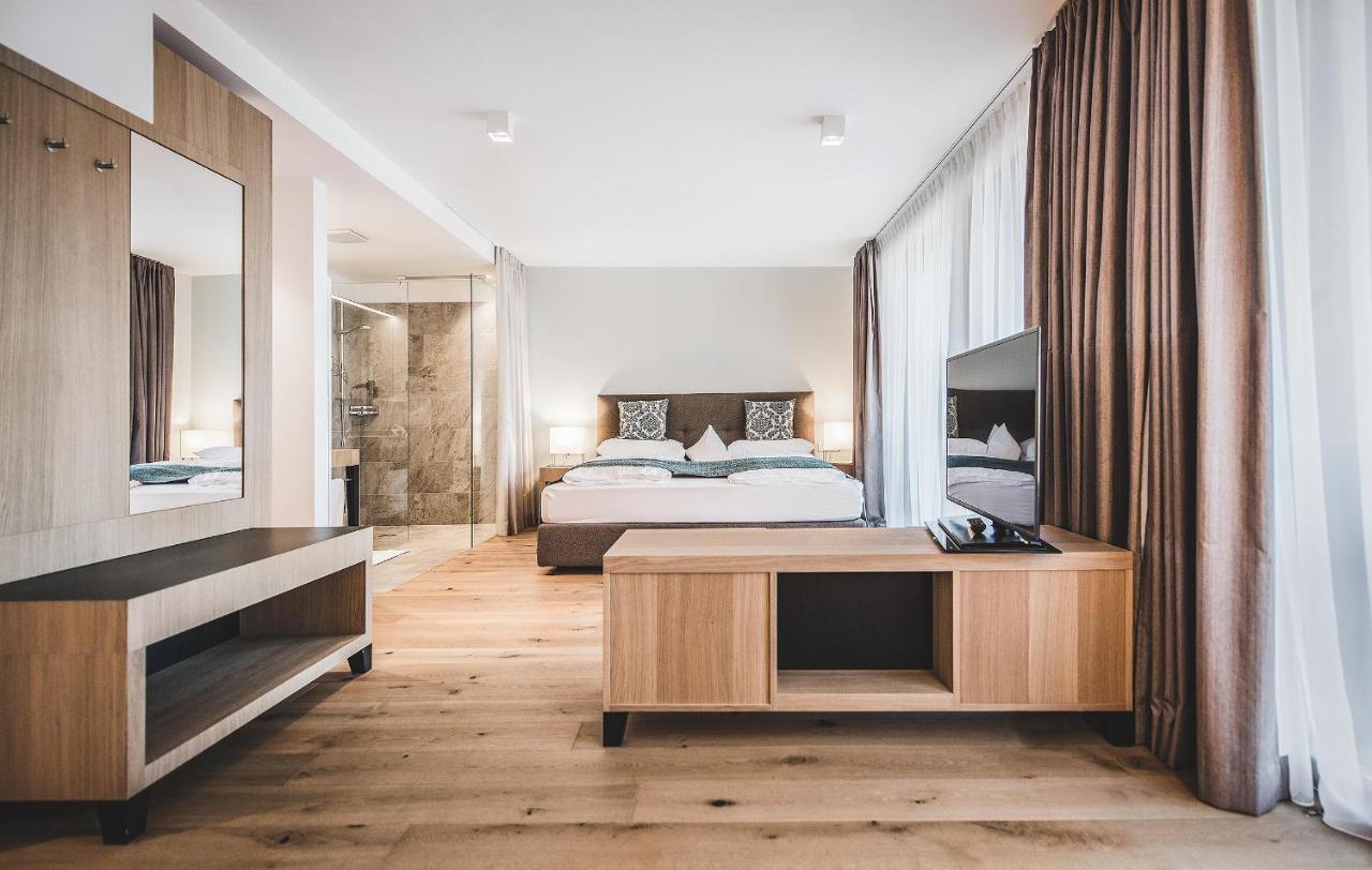 Taubers Unterwirt Aktiv & Vitalhotel Velturno Exteriör bild